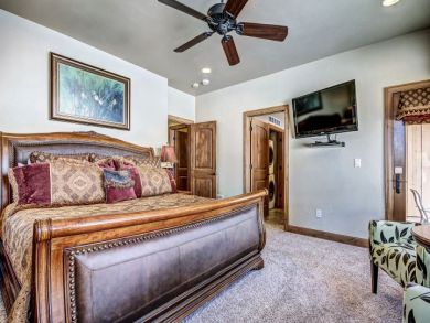 Four Bedroom Ski Home in Breckenridge